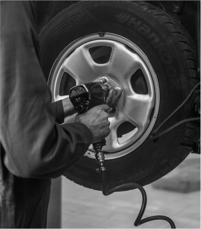 Nazilli Ülker Oto Lastik - 7/24 Mobil Oto Lastik